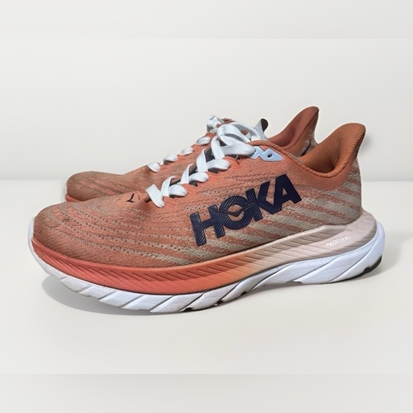 Hoka Shoes - Hoka One One Mach 5 Women’s size 8 Running sneakers Orange Athletic gym Shoes 8B